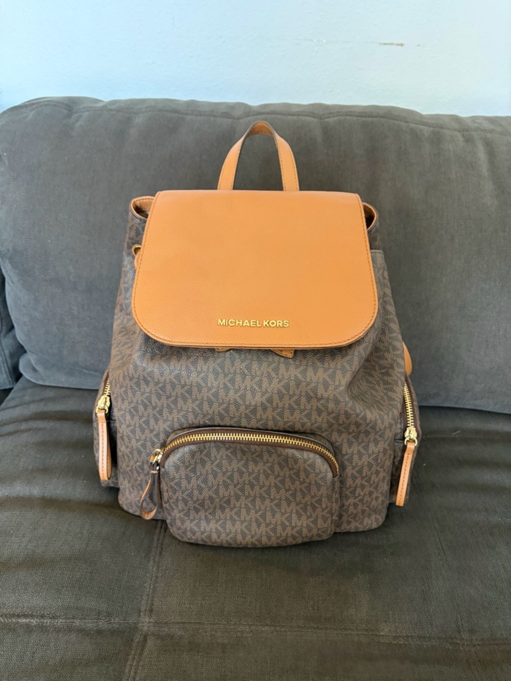 Michael Kors Beige Interior backpack bag - Picture 6 of 7